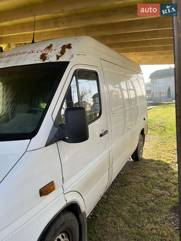 Грузовой фургон Mercedes-Benz Sprinter 2003 в Снятине