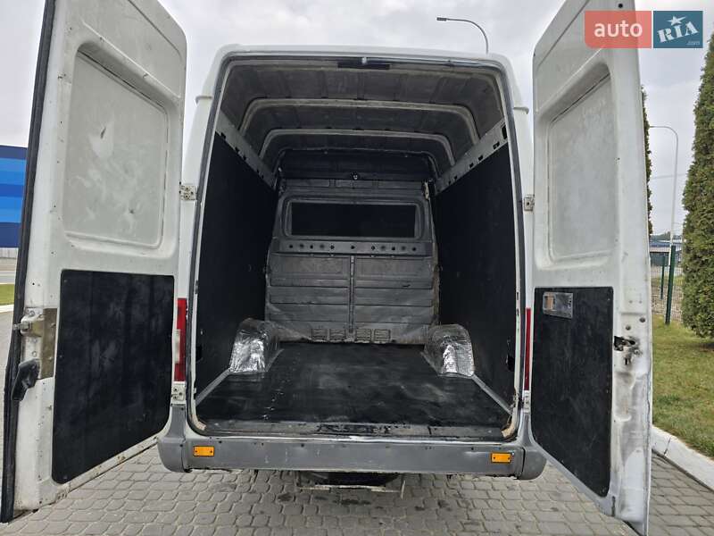 Грузопассажирский фургон Mercedes-Benz Sprinter 1997 в Львове
