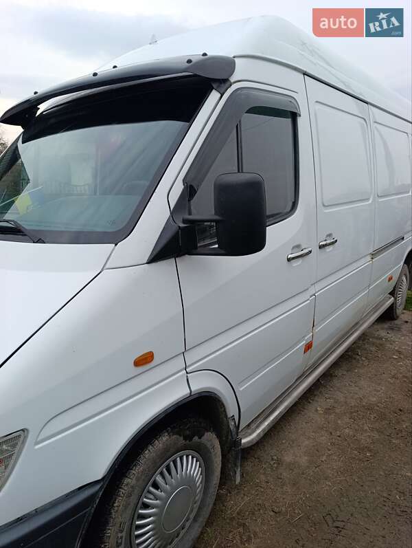 Вантажний фургон Mercedes-Benz Sprinter 1999 в Тлумачі фото 7 Вантажний фургон Mercedes-Benz Sprinter 1999 в Тлумачі