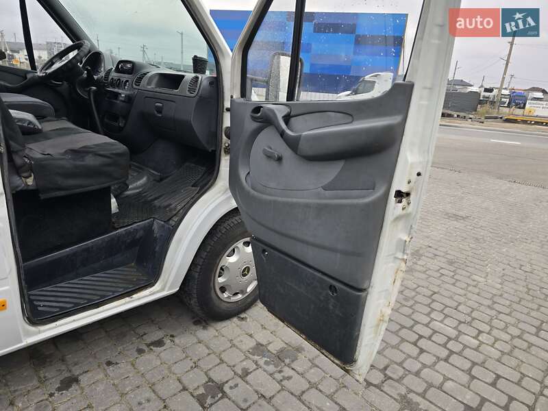 Грузопассажирский фургон Mercedes-Benz Sprinter 1997 в Львове