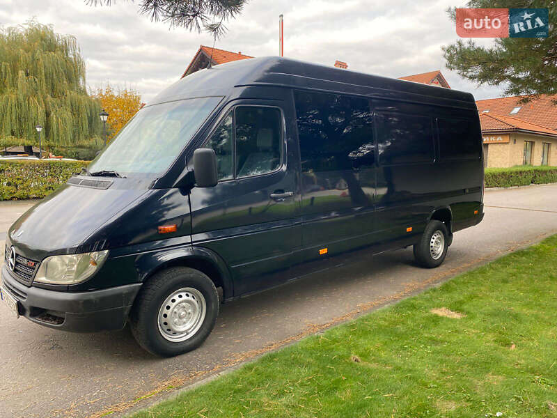 Вантажний фургон Mercedes-Benz Sprinter 2005 в Івано-Франківську
