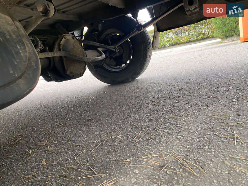 Вантажний фургон Mercedes-Benz Sprinter 2005 в Івано-Франківську