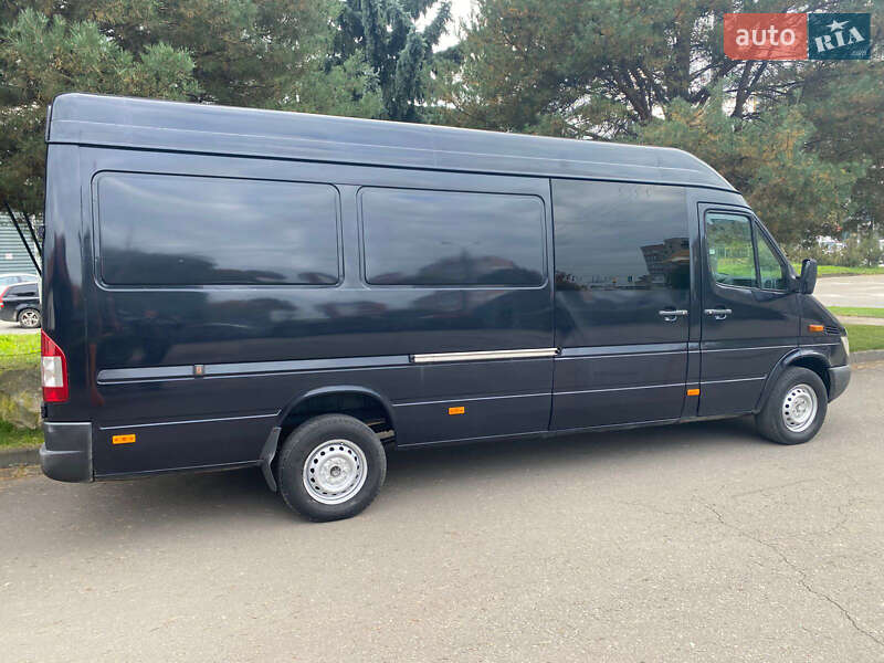 Вантажний фургон Mercedes-Benz Sprinter 2005 в Івано-Франківську