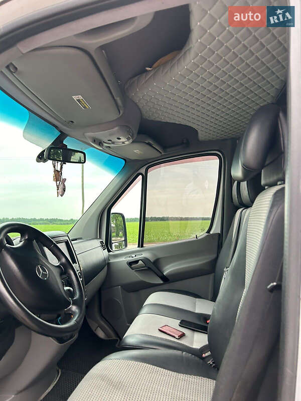 Пригородный автобус Mercedes-Benz Sprinter 2007 в Кропивницком