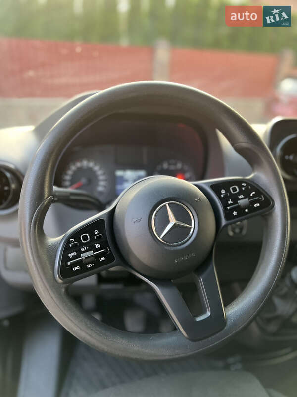 Вантажний фургон Mercedes-Benz Sprinter 2019 в Тернополі