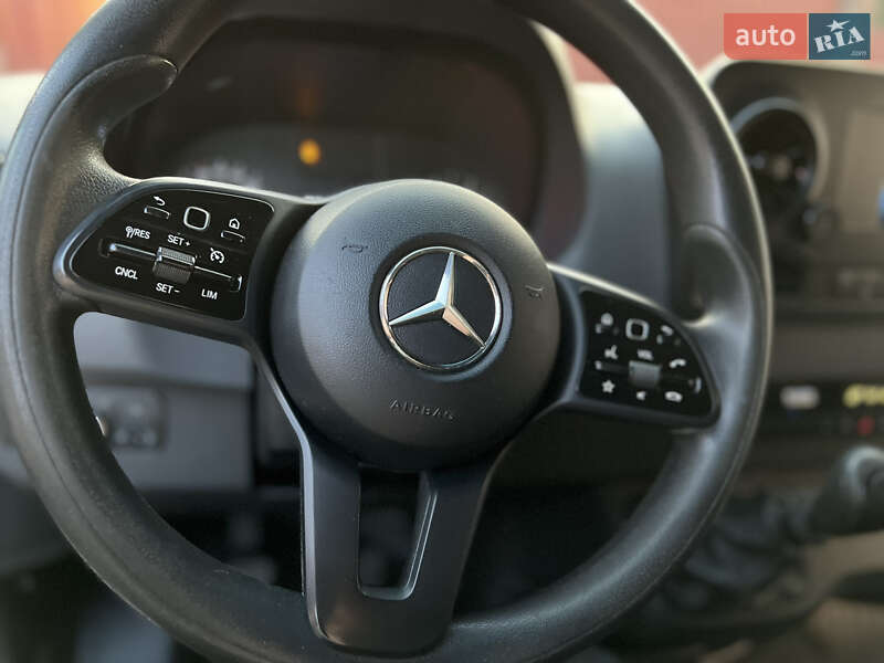Вантажний фургон Mercedes-Benz Sprinter 2019 в Тернополі