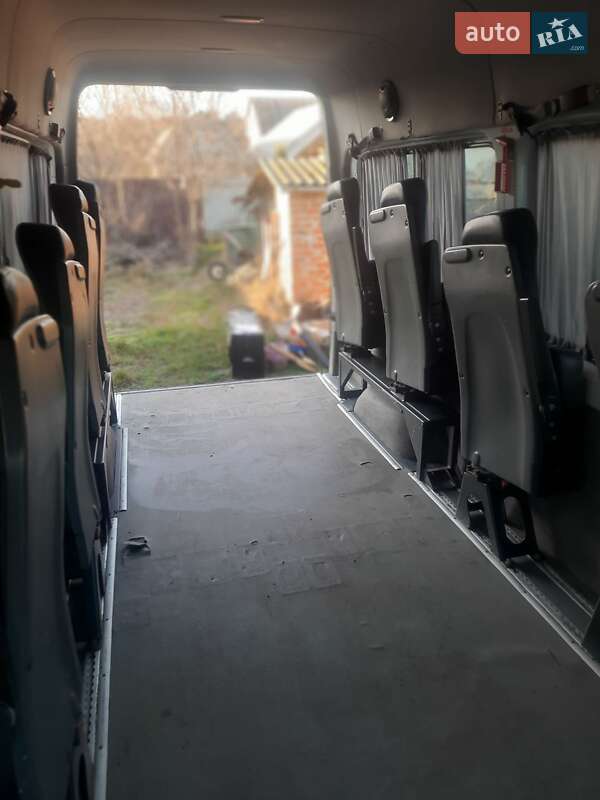 Минивэн Mercedes-Benz Sprinter 2012 в Лубнах