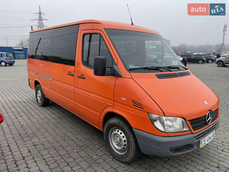 Микроавтобус Mercedes-Benz Sprinter 2004 в Черновцах фото 2 Микроавтобус Mercedes-Benz Sprinter 2004 в Черновцах