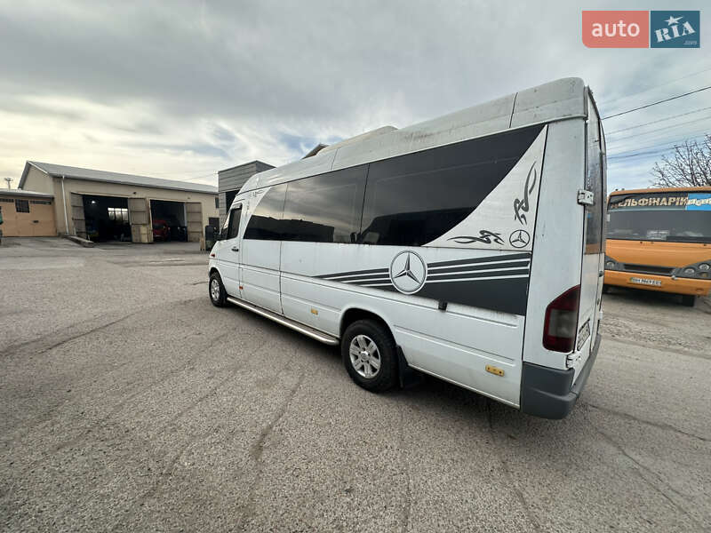 Mercedes-Benz Sprinter 2005 Mercedes-Benz Sprinter 2005