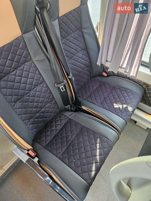 Туристический / Междугородний автобус Mercedes-Benz Sprinter 2013 в Луцке