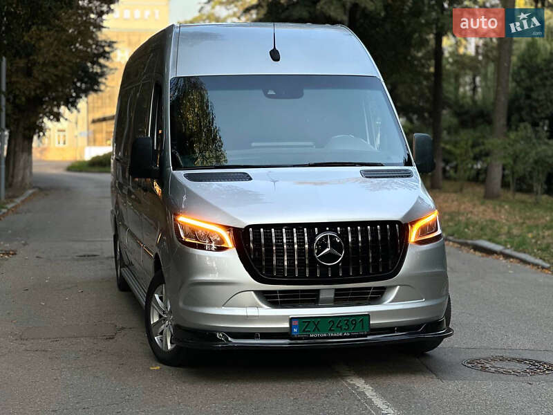 Мікроавтобус вантажний (до 3,5т) Mercedes-Benz Sprinter 2018 в Чернівцях фото Мікроавтобус вантажний (до 3,5т) Mercedes-Benz Sprinter 2018 в Чернівцях