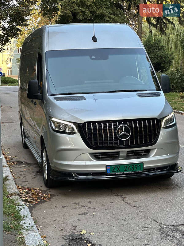 Мікроавтобус вантажний (до 3,5т) Mercedes-Benz Sprinter 2018 в Чернівцях фото 5 Мікроавтобус вантажний (до 3,5т) Mercedes-Benz Sprinter 2018 в Чернівцях