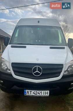 Вантажний фургон Mercedes-Benz Sprinter 2015 в Івано-Франківську