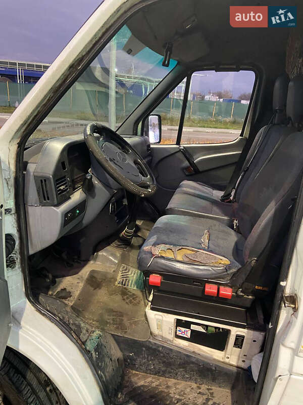 Мікроавтобус вантажний (до 3,5т) Mercedes-Benz Sprinter 1999 в Стрию