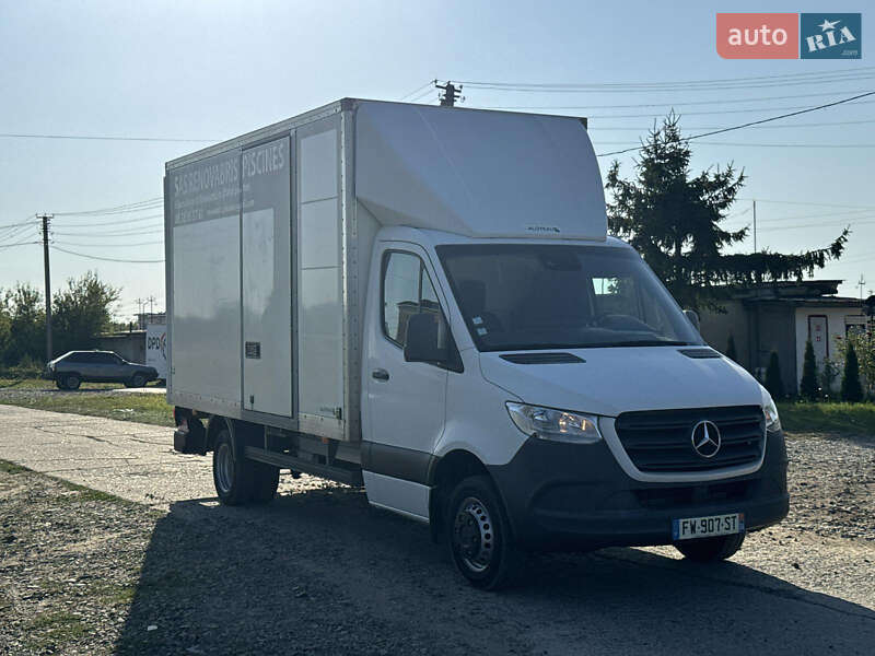 Mercedes-Benz Sprinter 2021