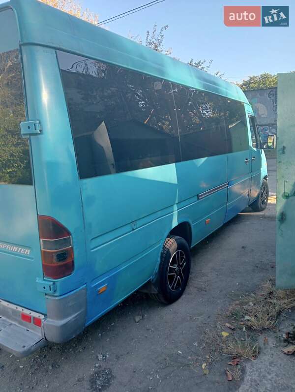 Микроавтобус Mercedes-Benz Sprinter 1998 в Одессе фото 2 Микроавтобус Mercedes-Benz Sprinter 1998 в Одессе
