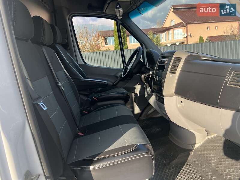 Вантажний фургон Mercedes-Benz Sprinter 2011 в Виноградові