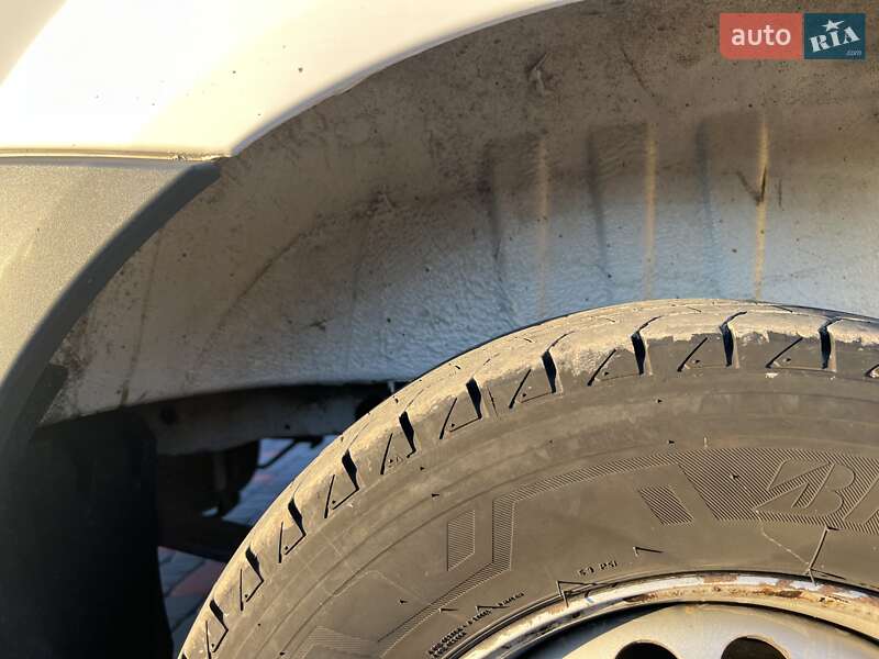 Вантажний фургон Mercedes-Benz Sprinter 2011 в Виноградові