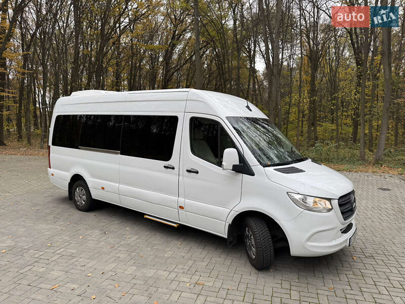 Мікроавтобус Mercedes-Benz Sprinter 2019 в Умані