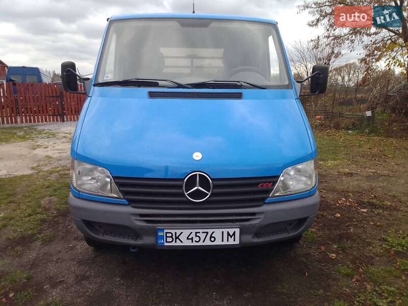 Mercedes-Benz Sprinter 2002 Mercedes-Benz Sprinter 2002