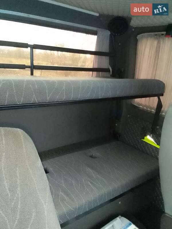 Эвакуатор Mercedes-Benz Sprinter 2002 в Гребенках фото 27 Эвакуатор Mercedes-Benz Sprinter 2002 в Гребенках