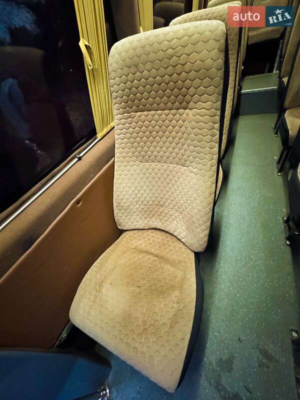 Микроавтобус Mercedes-Benz Sprinter 1999 в Буче