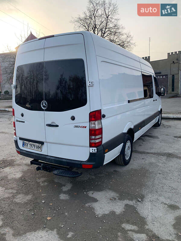 Mercedes-Benz Sprinter 2013