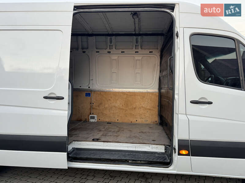 Грузопассажирский фургон Mercedes-Benz Sprinter 2015 в Иршаве фото 29 Грузопассажирский фургон Mercedes-Benz Sprinter 2015 в Иршаве