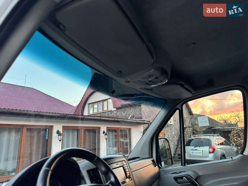 Грузопассажирский фургон Mercedes-Benz Sprinter 2015 в Иршаве фото 32 Грузопассажирский фургон Mercedes-Benz Sprinter 2015 в Иршаве