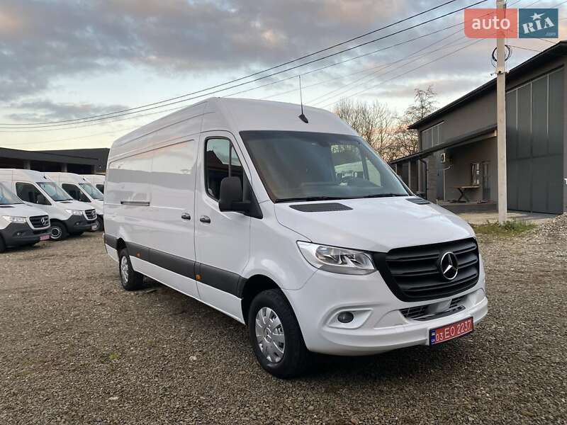 Грузовой фургон Mercedes-Benz Sprinter 2022 в Хусте