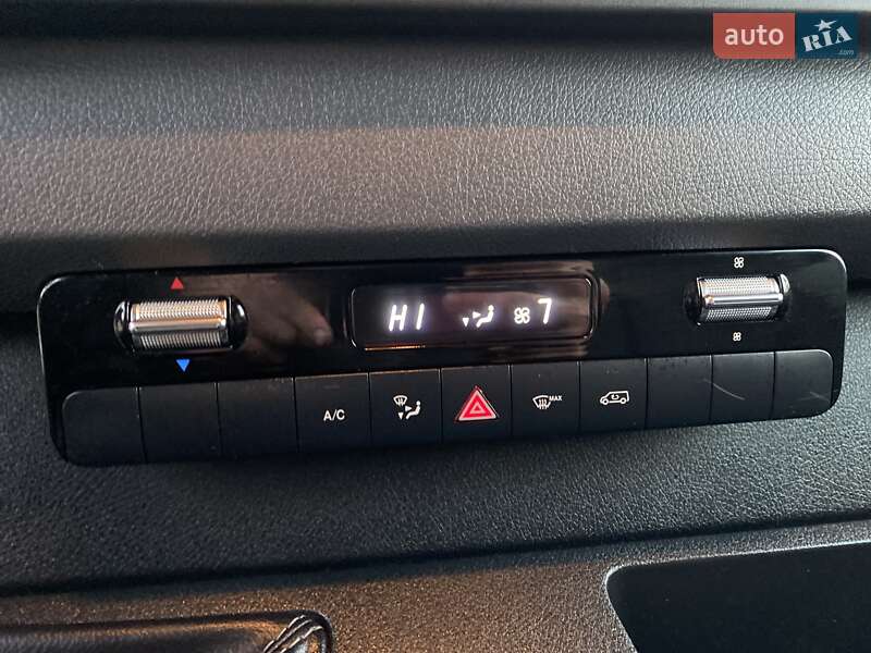 Грузовой фургон Mercedes-Benz Sprinter 2022 в Хусте