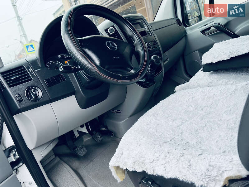 Грузовой фургон Mercedes-Benz Sprinter 2016 в Тячеве фото 19 Грузовой фургон Mercedes-Benz Sprinter 2016 в Тячеве