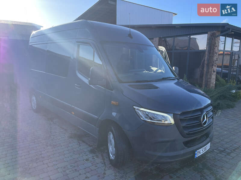 Минивэн Mercedes-Benz Sprinter 2018 в Костополе