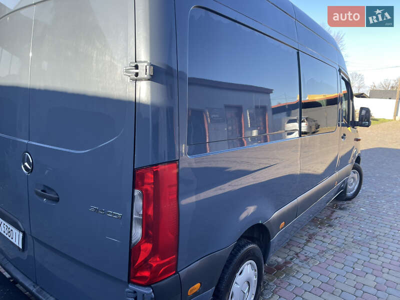 Минивэн Mercedes-Benz Sprinter 2018 в Костополе