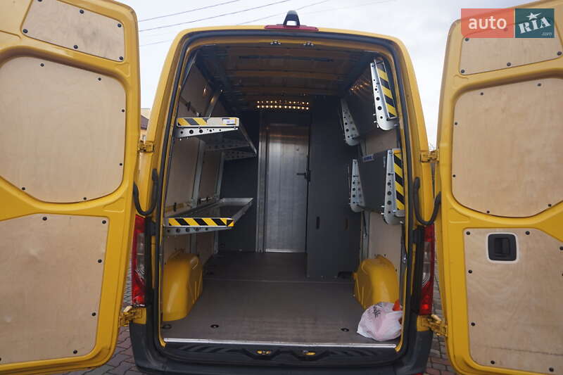 Мікроавтобус вантажний (до 3,5т) Mercedes-Benz Sprinter 2021 в Самборі