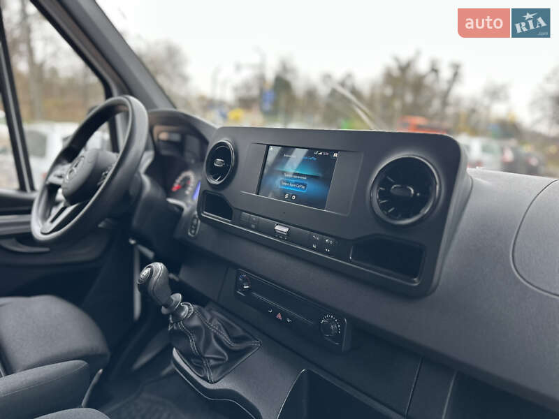 Грузовой фургон Mercedes-Benz Sprinter 2022 в Ровно фото 19 Грузовой фургон Mercedes-Benz Sprinter 2022 в Ровно