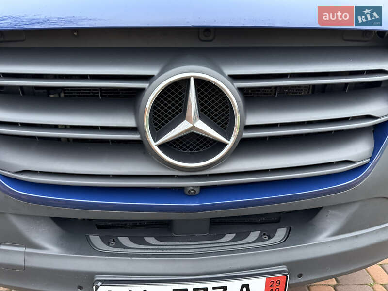 Грузовой фургон Mercedes-Benz Sprinter 2021 в Черновцах
