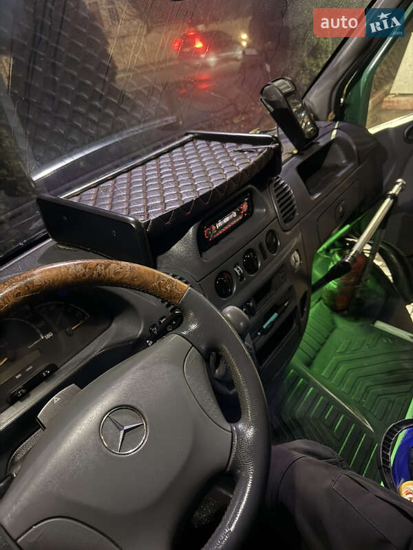 Городской автобус Mercedes-Benz Sprinter 2002 в Виннице фото 17 Городской автобус Mercedes-Benz Sprinter 2002 в Виннице