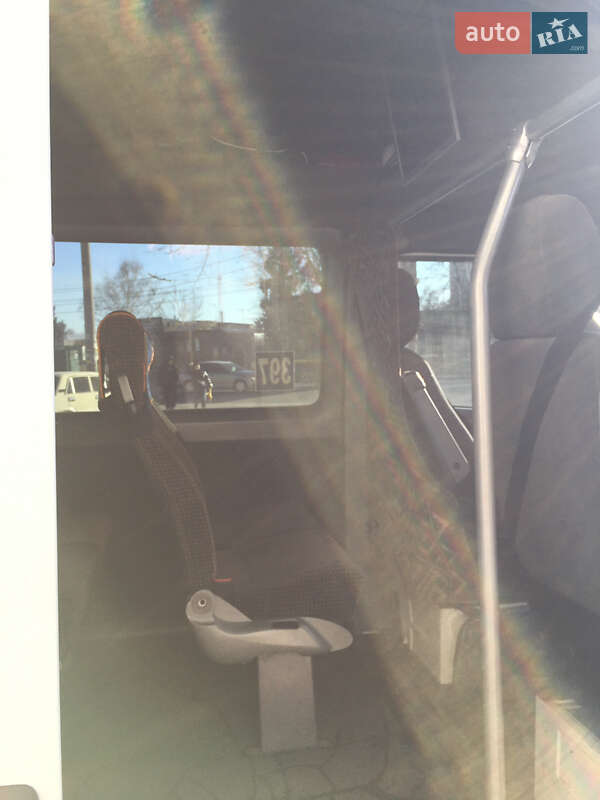 Міський автобус Mercedes-Benz Sprinter 2005 в Дніпрі