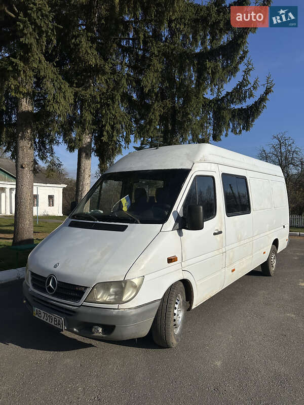 Mercedes-Benz Sprinter 2003