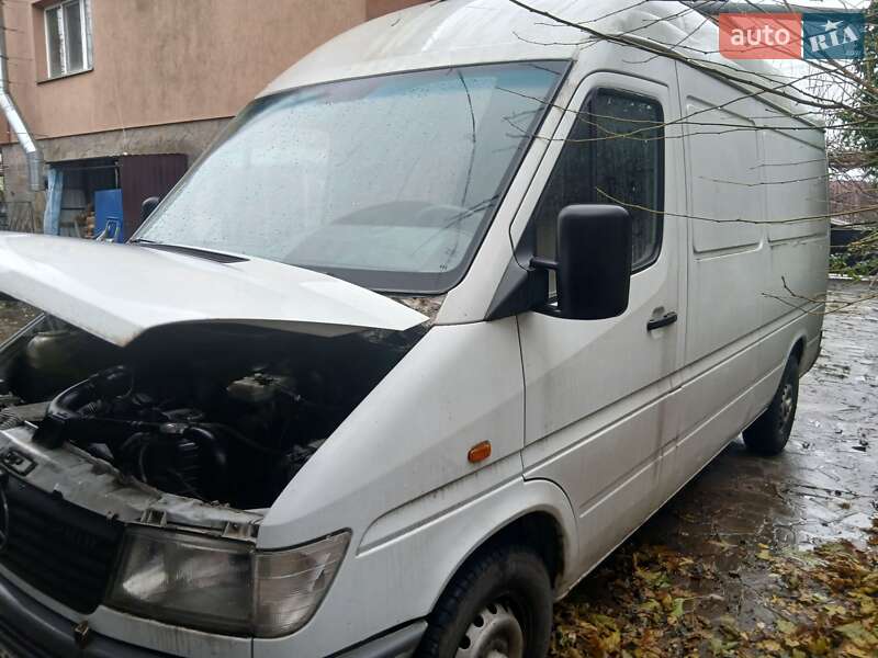 Грузовой фургон Mercedes-Benz Sprinter 1999 в Киеве