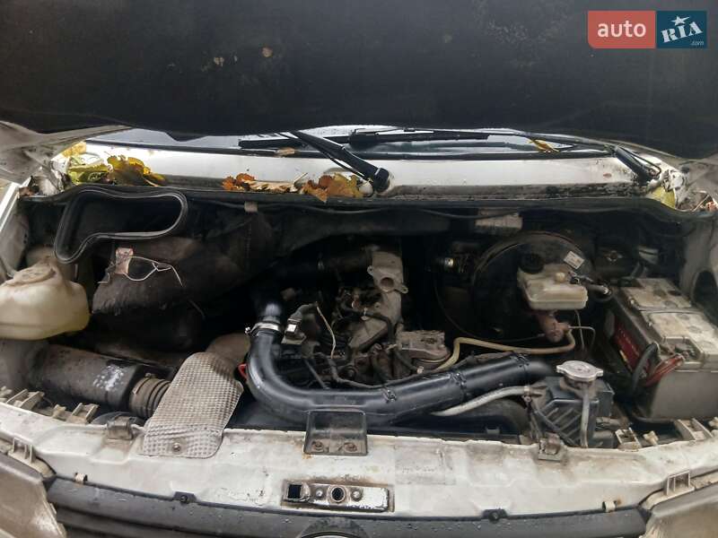Грузовой фургон Mercedes-Benz Sprinter 1999 в Киеве