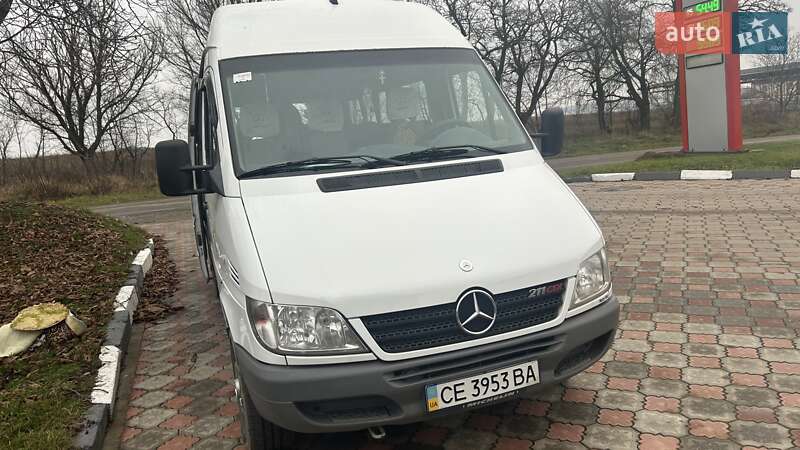 Седан Mercedes-Benz Sprinter 2006 в Черновцах