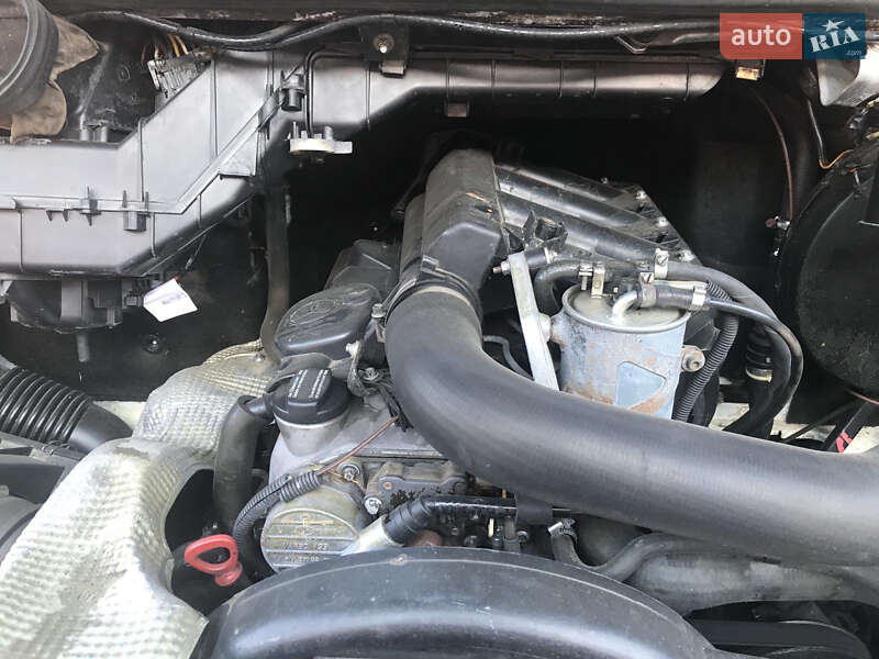 Грузовой фургон Mercedes-Benz Sprinter 2001 в Киеве