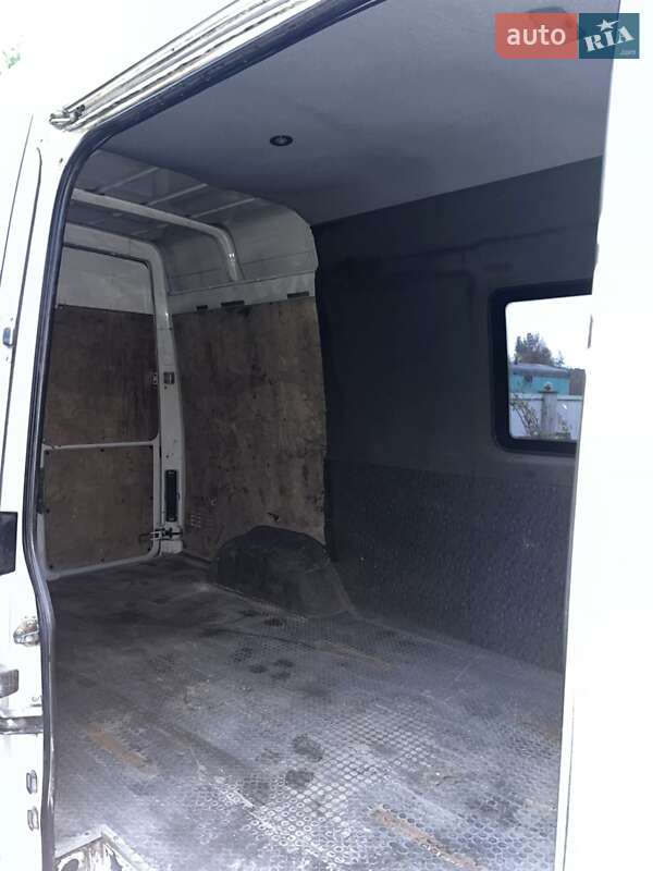 Грузопассажирский фургон Mercedes-Benz Sprinter 2004 в Житомире