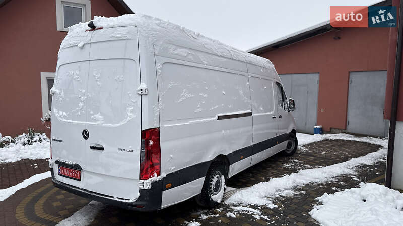 Грузовой фургон Mercedes-Benz Sprinter 2020 в Новояворовске