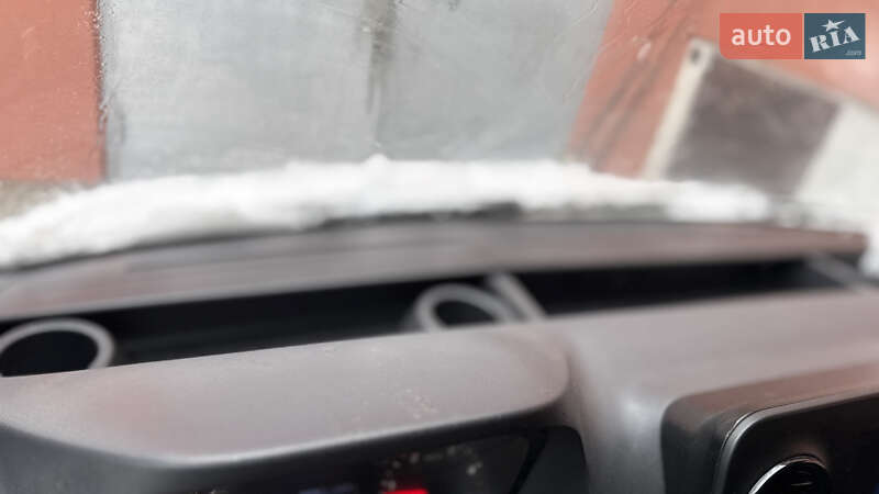 Грузовой фургон Mercedes-Benz Sprinter 2020 в Новояворовске