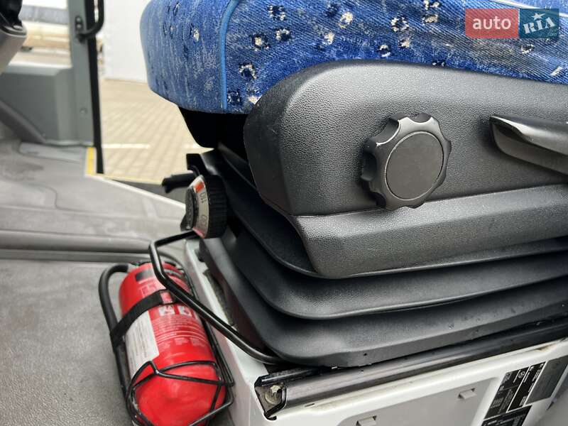 Туристичний / Міжміський автобус Mercedes-Benz Sprinter 2013 в Хотині фото 22 Туристичний / Міжміський автобус Mercedes-Benz Sprinter 2013 в Хотині