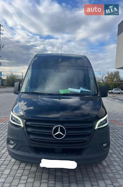 Минивэн Mercedes-Benz Sprinter 2021 в Черновцах