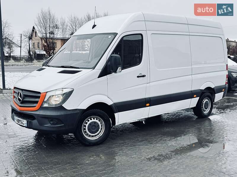 Вантажний фургон Mercedes-Benz Sprinter 2016 в Івано-Франківську